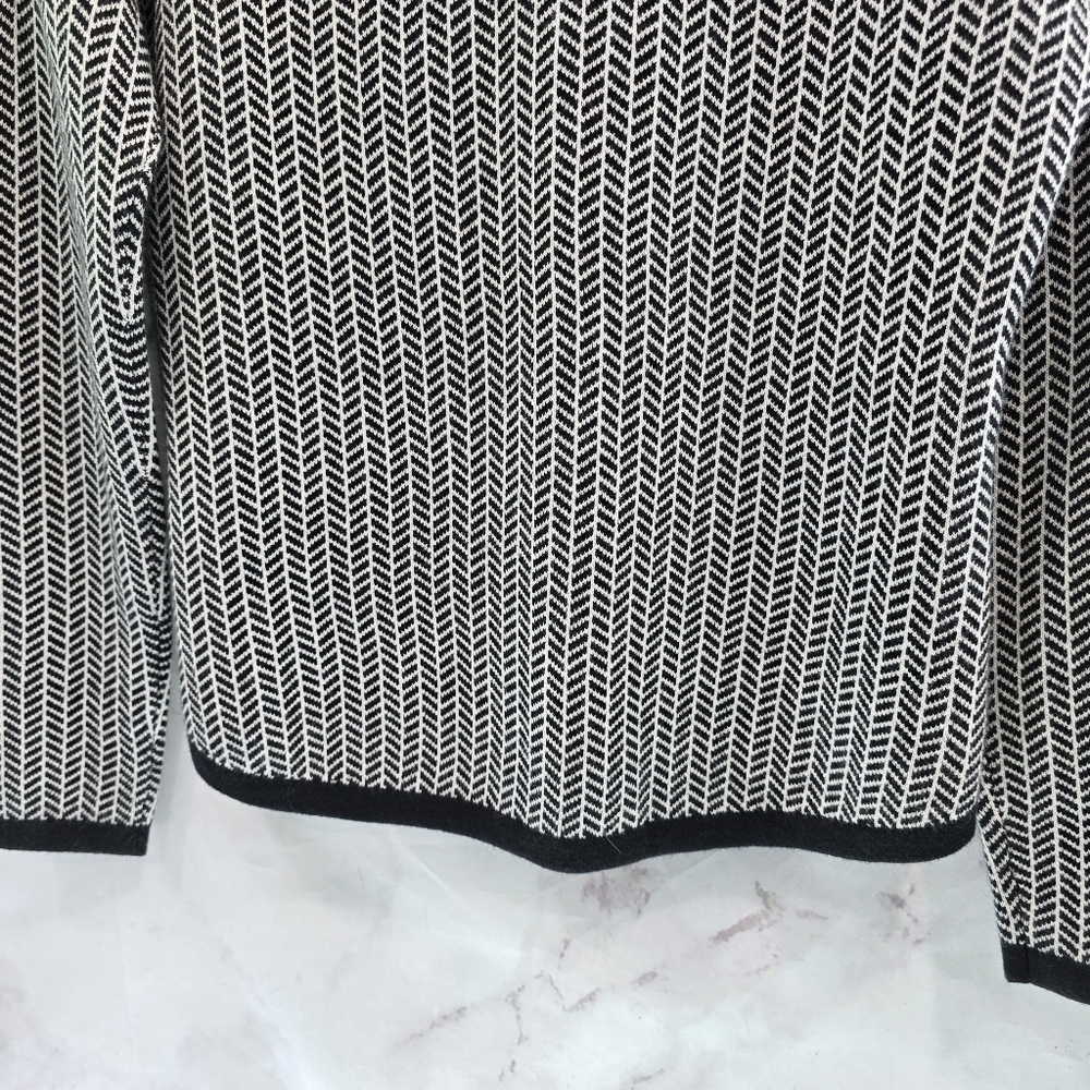 Title Nine Sweater Womens Medium Black Merino Wool Pullover Barra Mock Neck - Picture 7 of 11